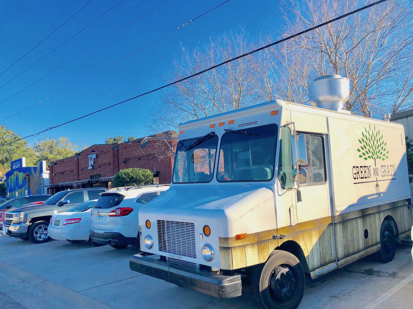 Food Truck - Green & Grain